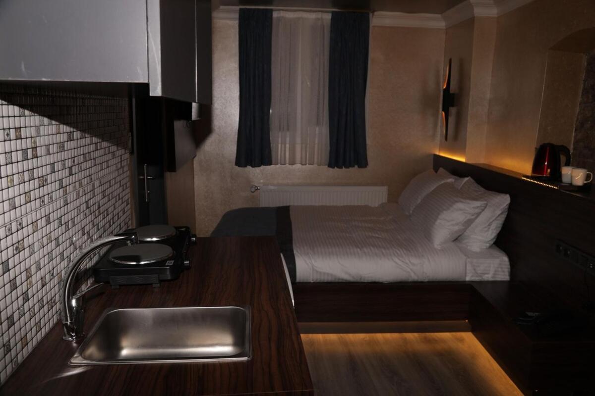 Taksim Heavenist Hotel Istanboel Buitenkant foto