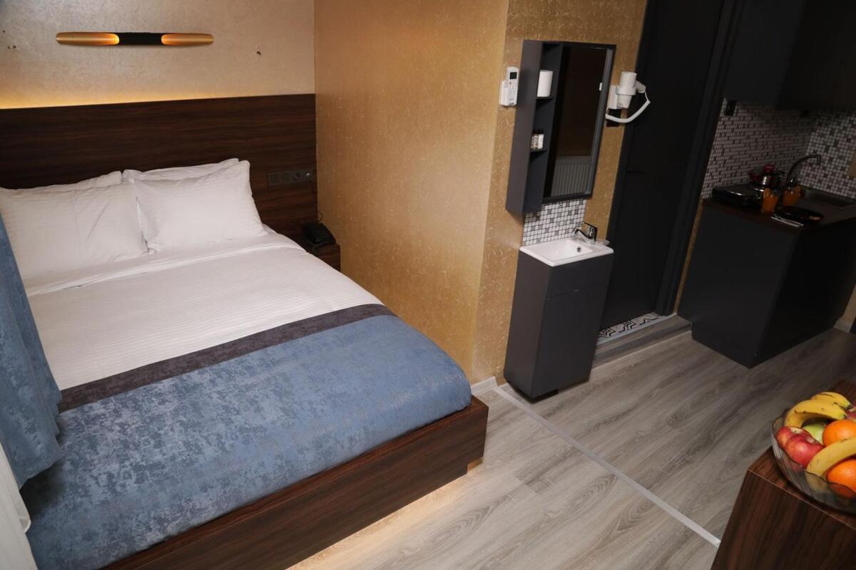 Taksim Heavenist Hotel Istanboel Buitenkant foto